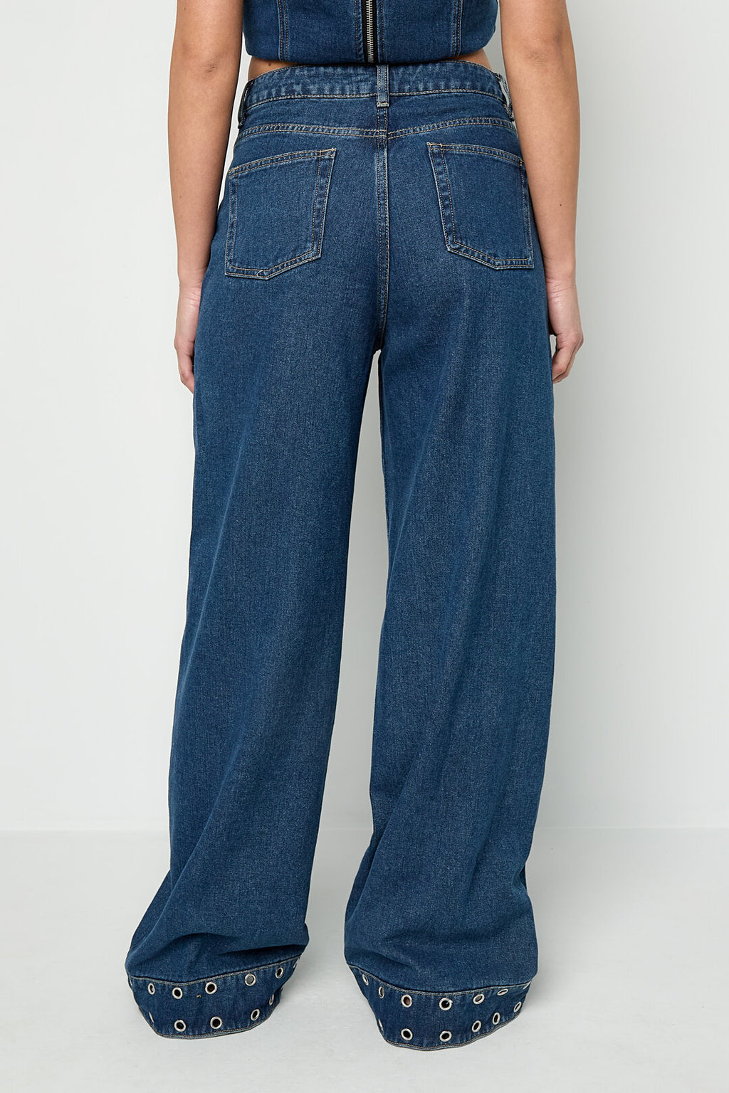 Gimme Comfortable Cotton Street Denim Pants