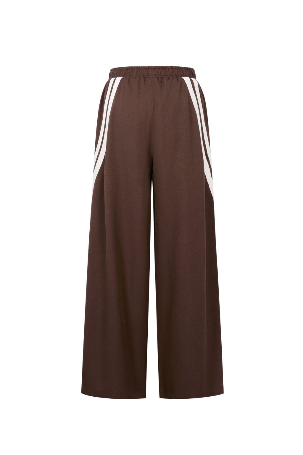 Gimme Straight Pants: Comfortable, Stylish, and Sporty