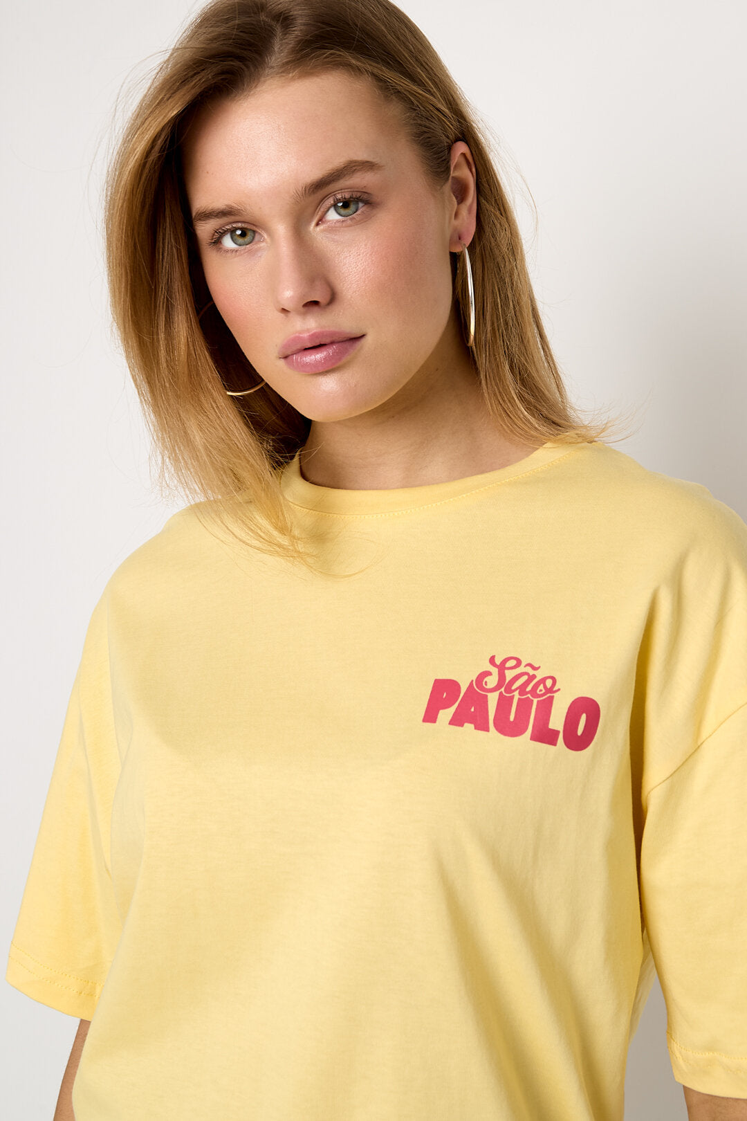 Yara T-shirt met Letterprint