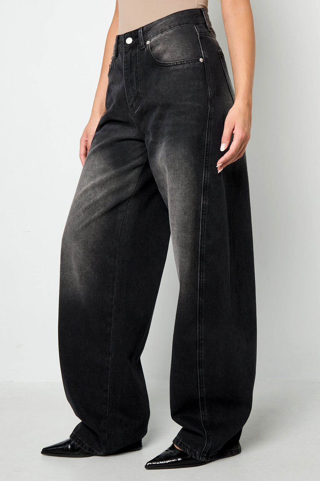 Romée Wide Leg Jeans