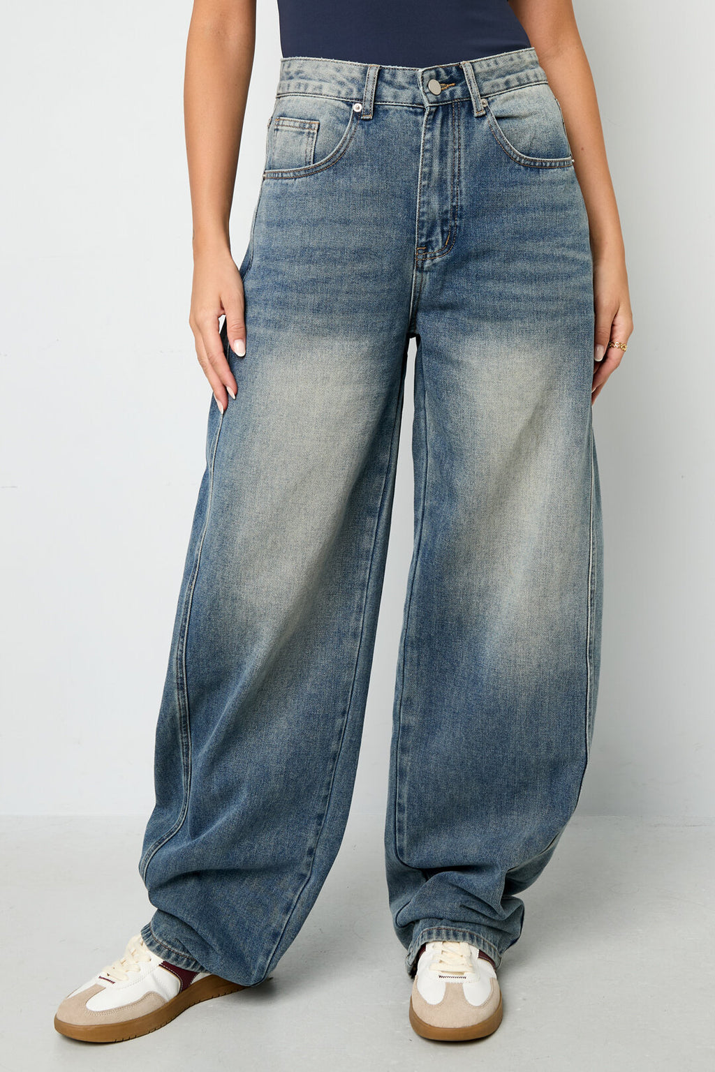 Romée Wide Leg Jeans